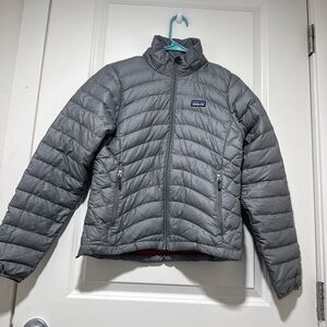 Patagonia Down Jacket in Gray women’s Sz XS